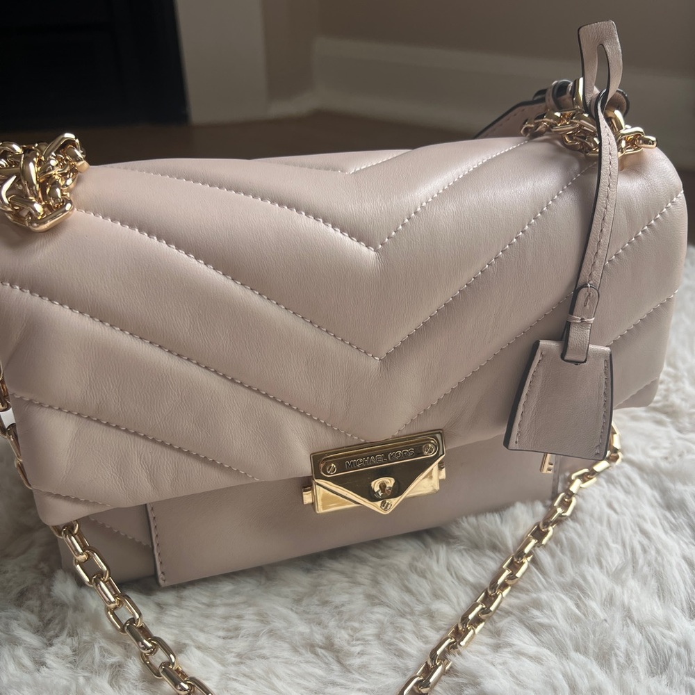 Mk pink bag new without tag